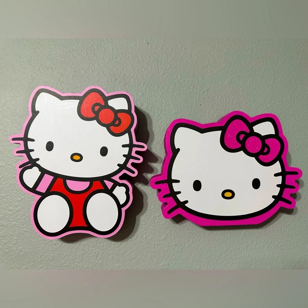 Hello Kitty Pink Wooden Signs Set of 2 - Picture 1 of 3